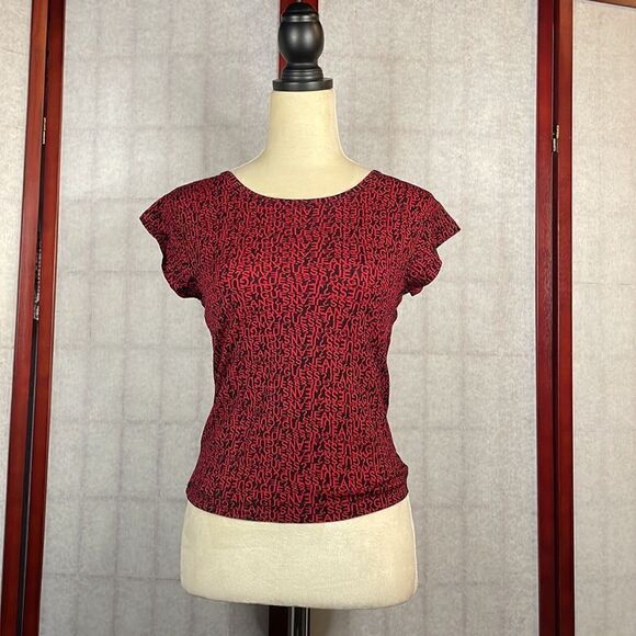 Guess Jeans Black & Red Nylon Logo Short Sleeve Top (Size: Medium) - Picture 7 of 13